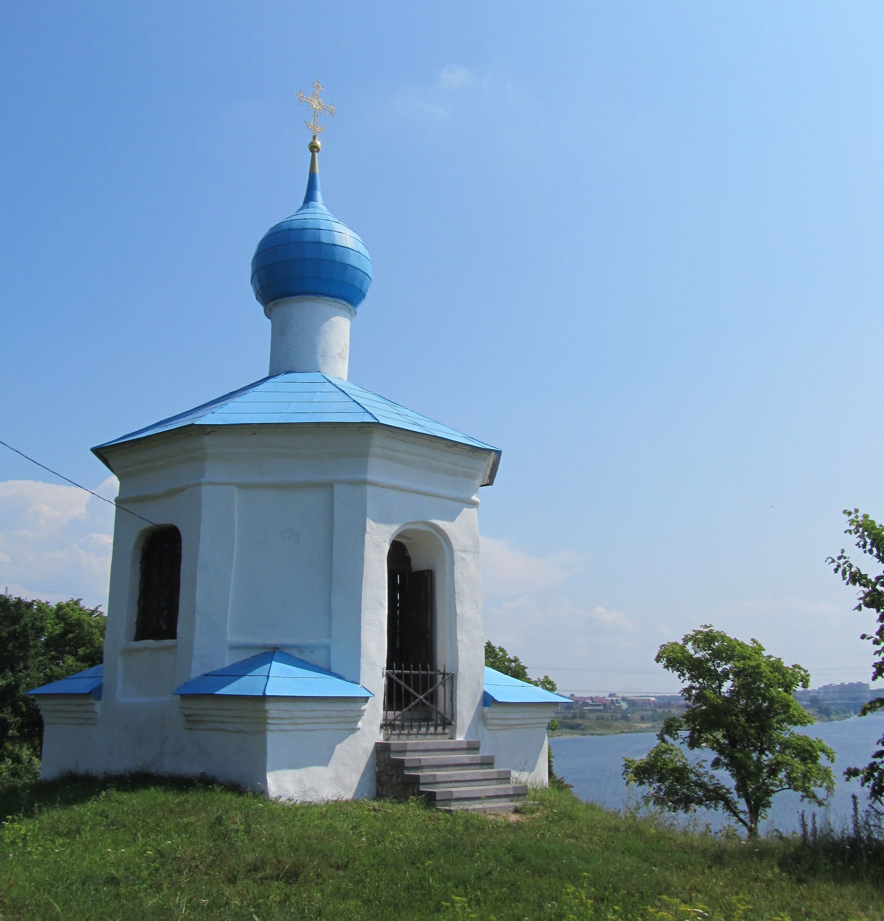 Часовня 4х святителей московских